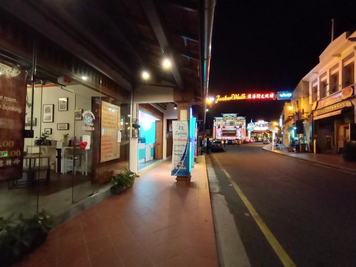 Sydney Backpackers Jonker Street Melaka Hostel Exterior photo